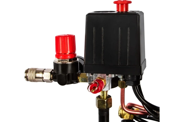 Поршневой масляный компрессор QUATTRO ELEMENTI KM 24-260 248-481